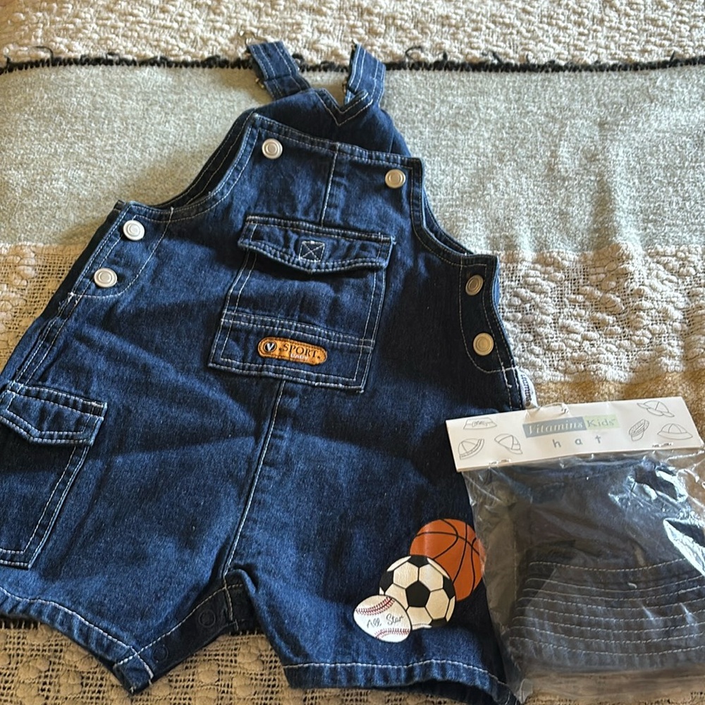 Overalls in denim with sports appliqué 24 months